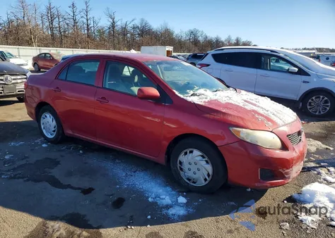 2010 Toyota Corolla Base z USA, uszkodzony, nr VIN 2T1BU4EE8AC346264